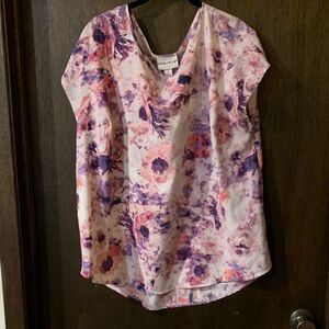 *4/$20* Ava & Viv Watercolor flower top blouse 2X